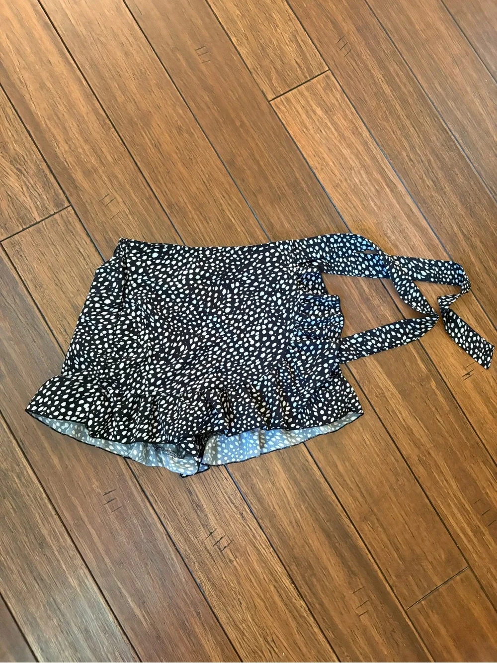 N/A flirty black